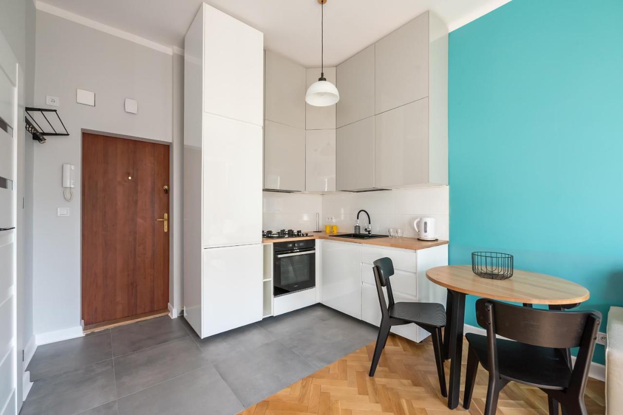 Grzybowska Sundown City Centre Apartment ワルシャワ エクステリア 写真